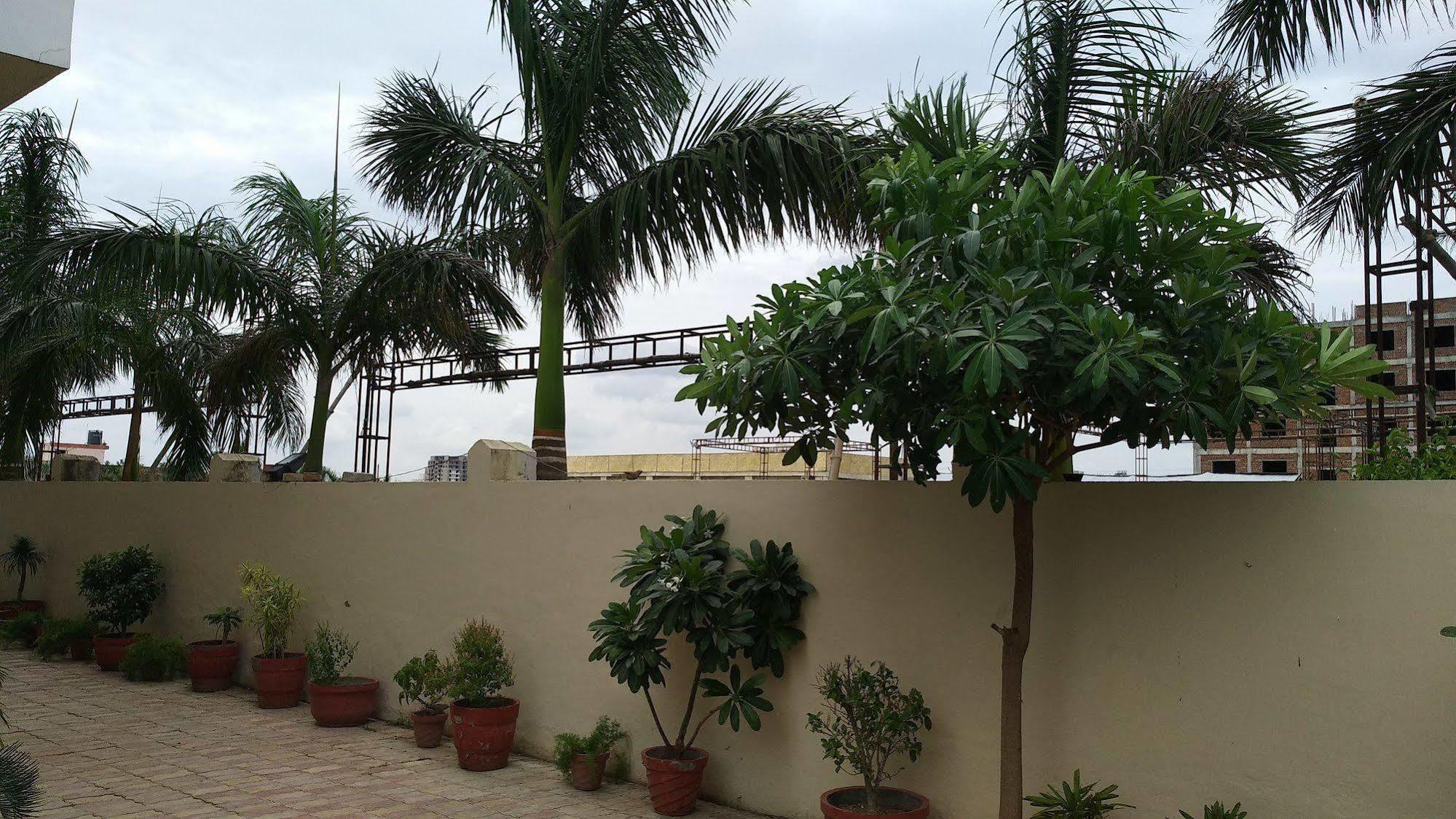 Hotel Karan Vilas Agra (Uttar Pradesh) Exterior foto